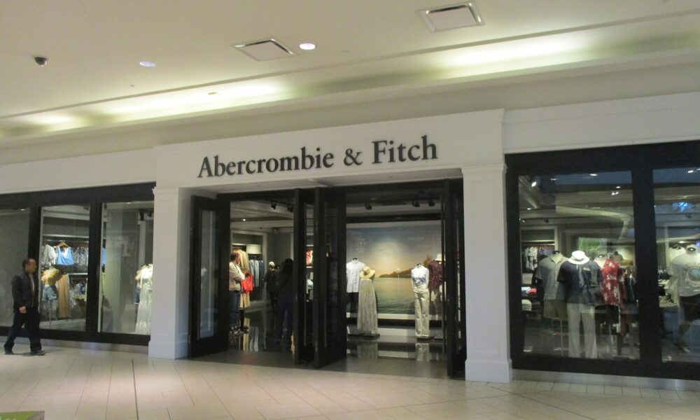 abercrombie & fitch gcclens